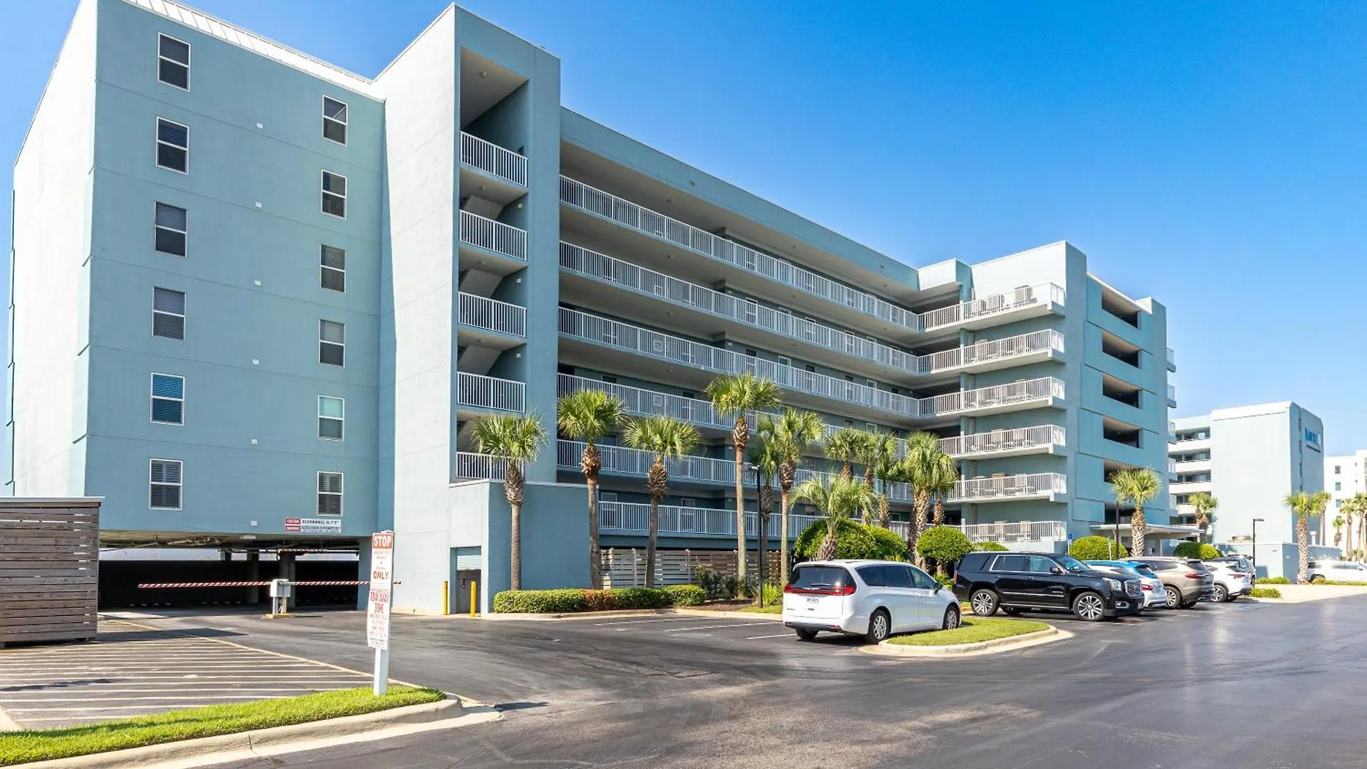 Inlet Reef 301- By Holiday Isle Properties Destin
