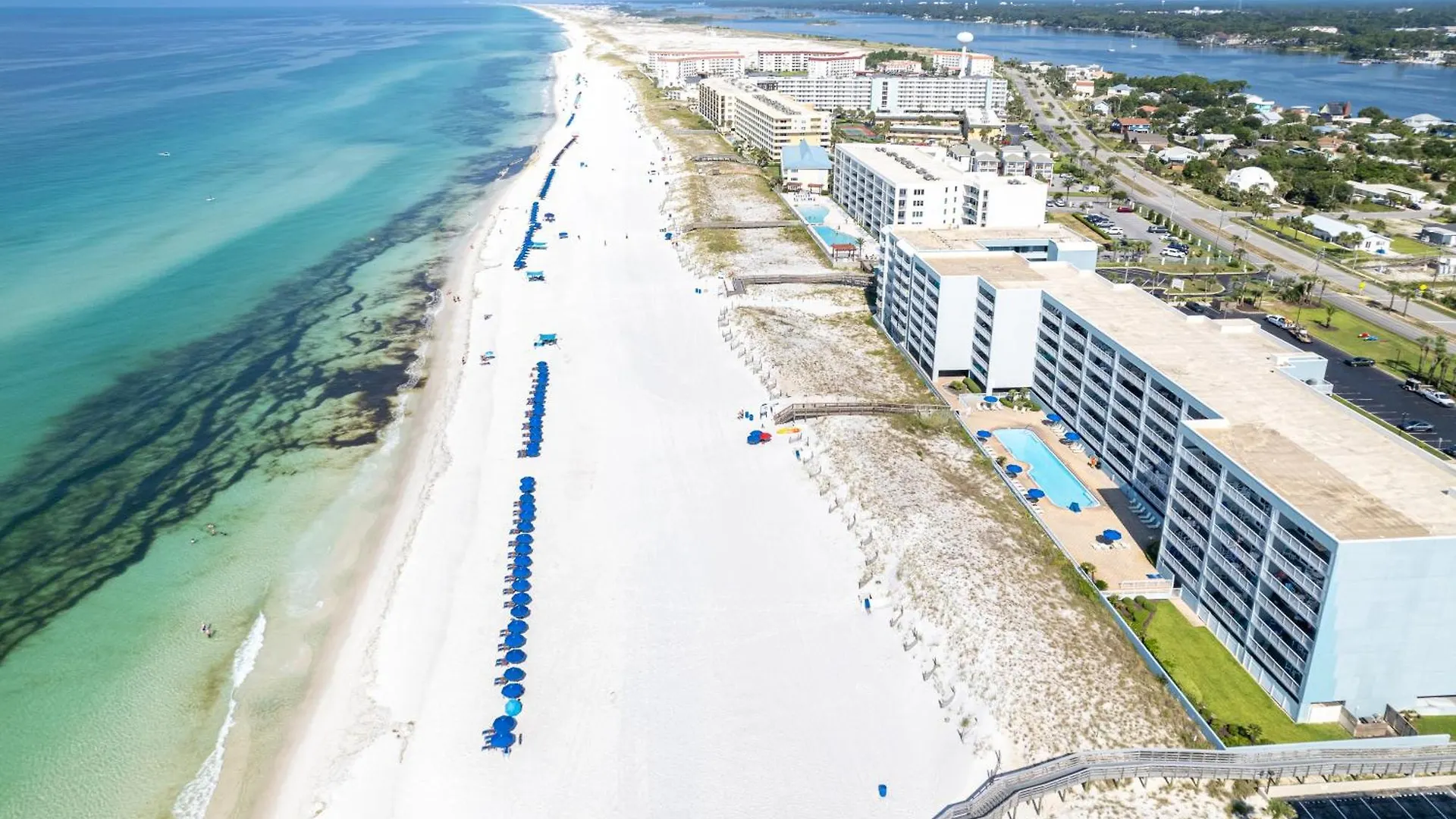 Inlet Reef 301- By Holiday Isle Properties Destin Daire