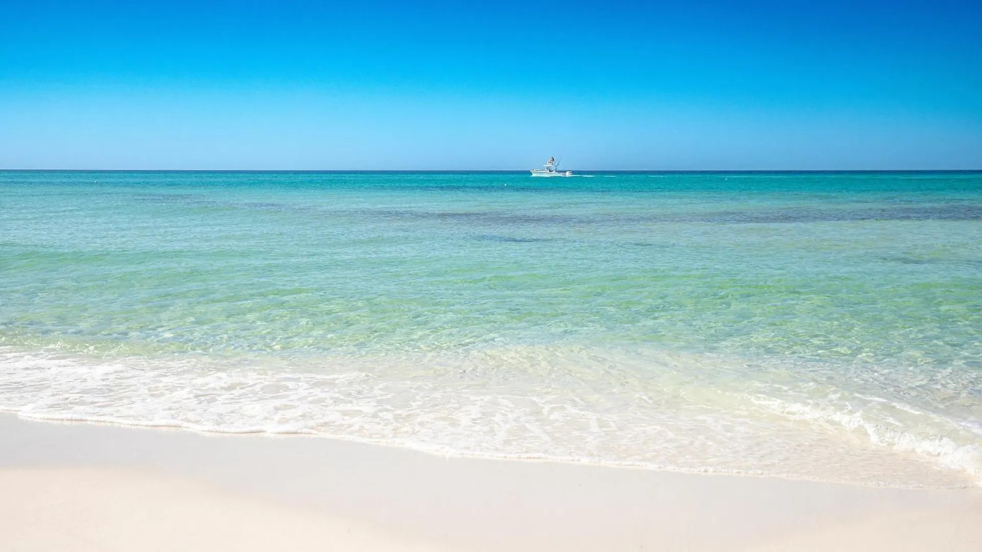 Inlet Reef 301- By Holiday Isle Properties Destin 0*,  ABD